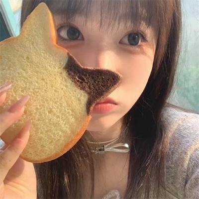 红色尾翼